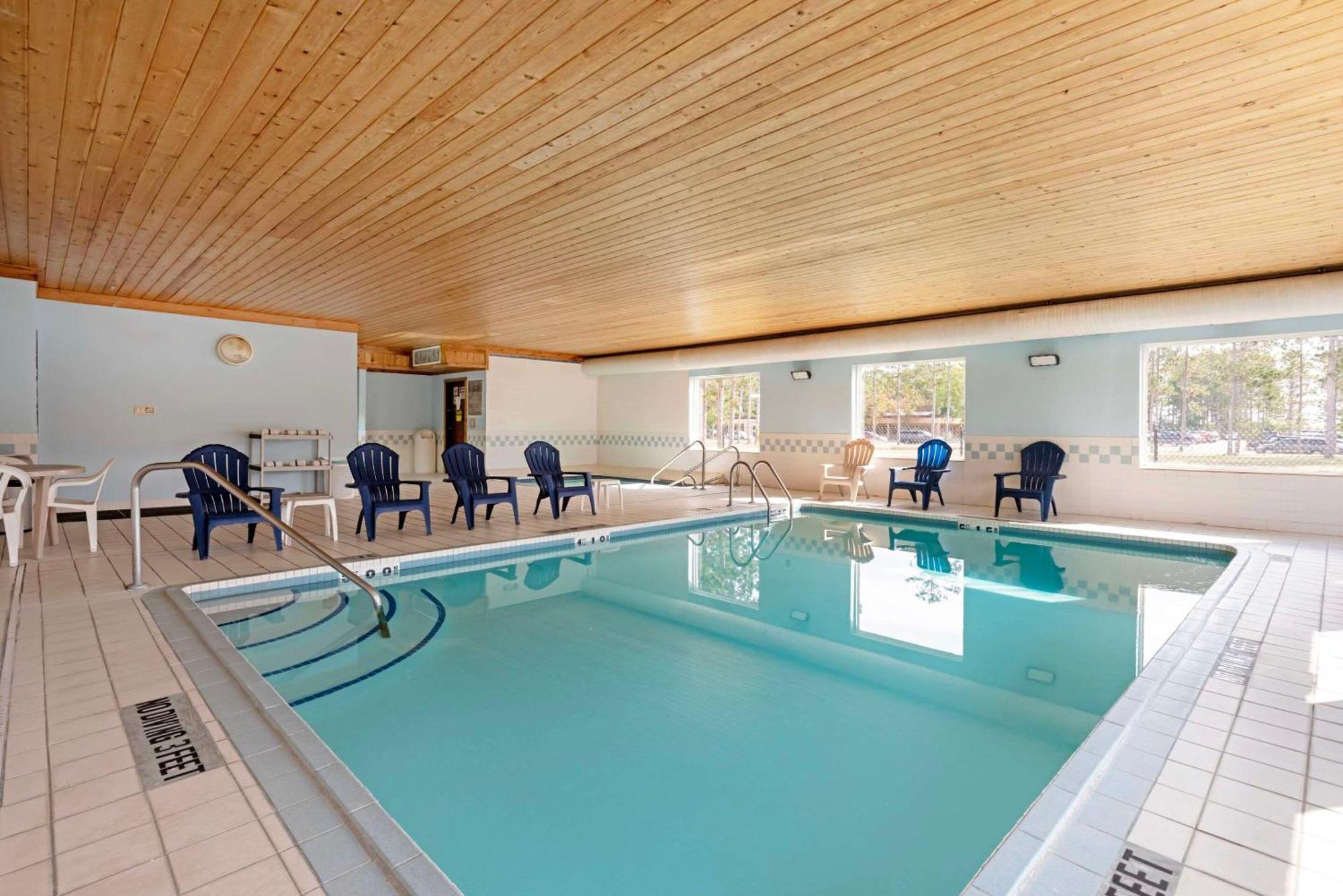 Quality Inn Bemidji Bagian luar foto