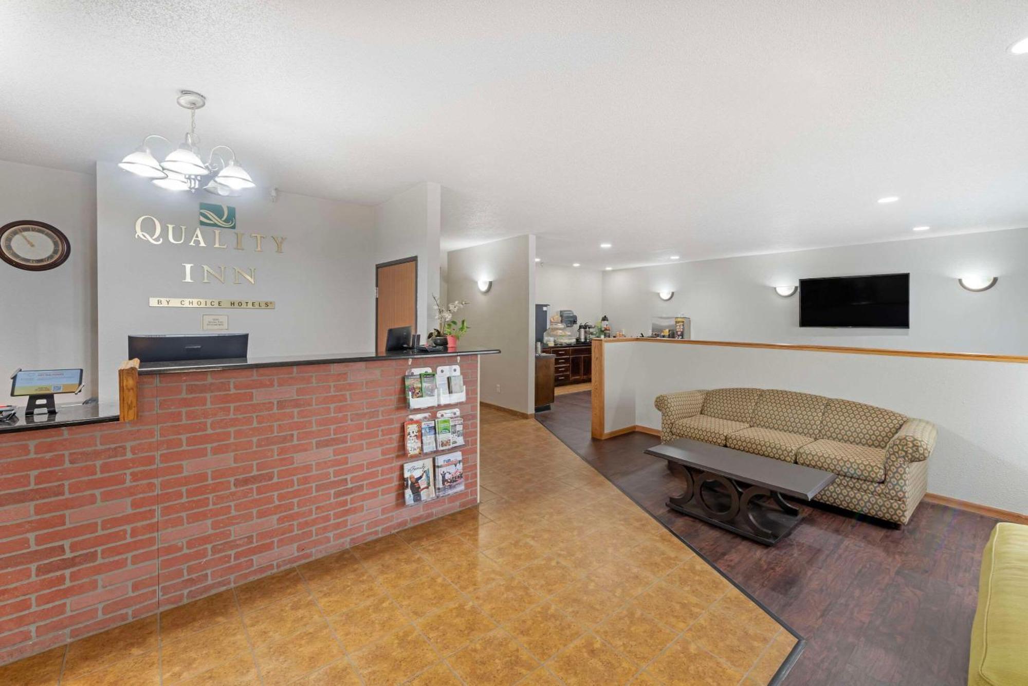 Quality Inn Bemidji Bagian luar foto