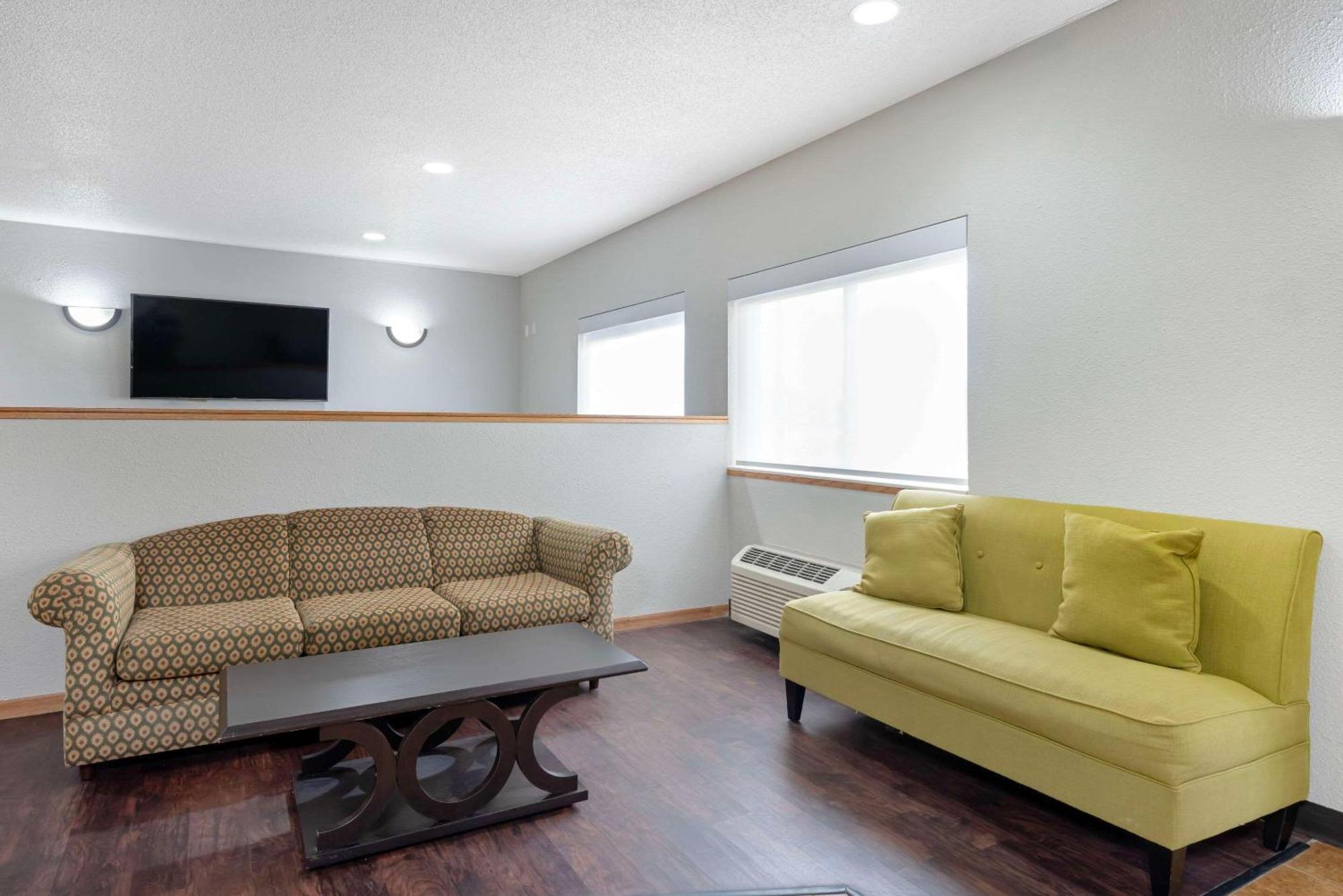 Quality Inn Bemidji Bagian luar foto